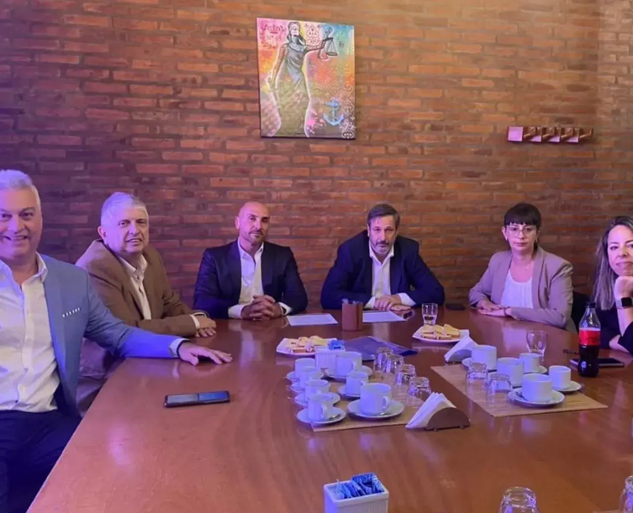 Convenios reunion firma convenio